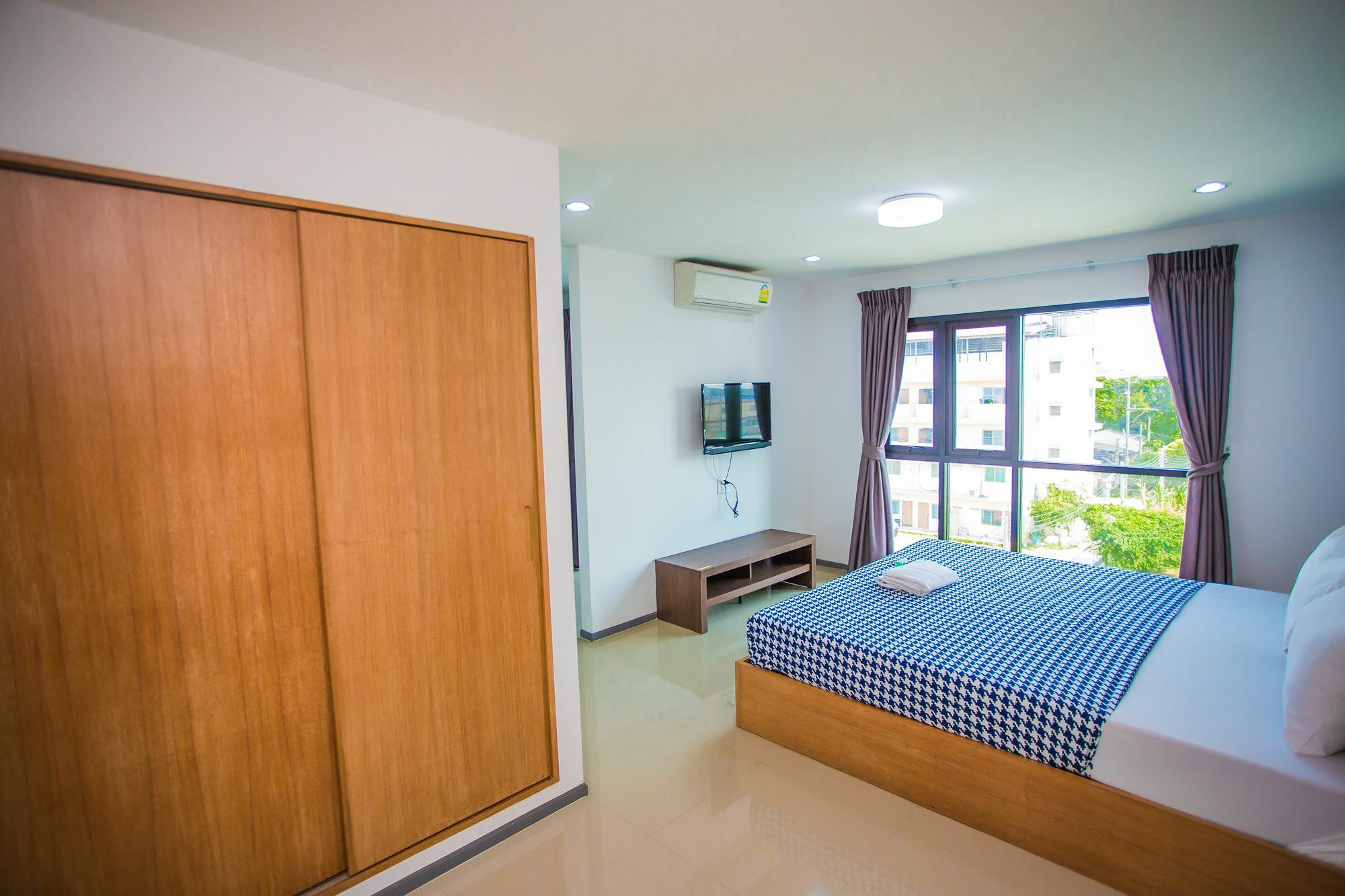 Promsook Apartment Чонбури Екстериор снимка